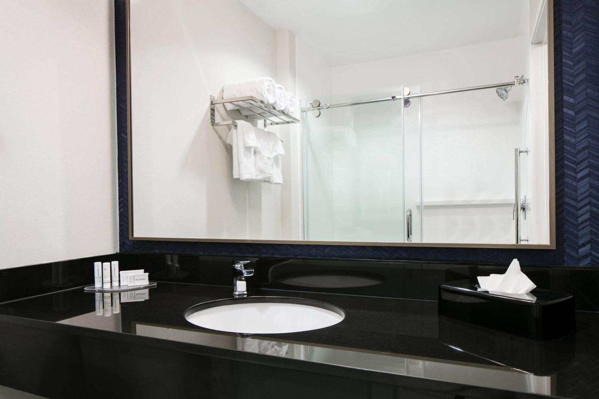 Fairfield Inn Manhattan, Kansas Экстерьер фото